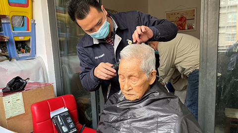 青春志愿行 建功“十四五”，北京現(xiàn)代團(tuán)委開(kāi)展雷鋒月活動(dòng)