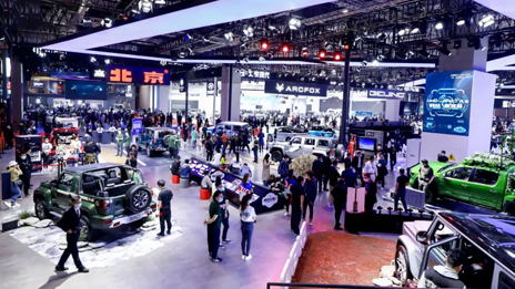 #十萬只極狐等您來領(lǐng)養(yǎng)# 看新品 識北汽 發(fā)現(xiàn)自主之美