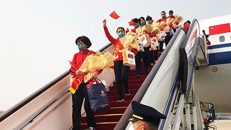 用北京之車 接北京英雄 | 北汽車隊迎接北京市援鄂醫療隊凱旋
