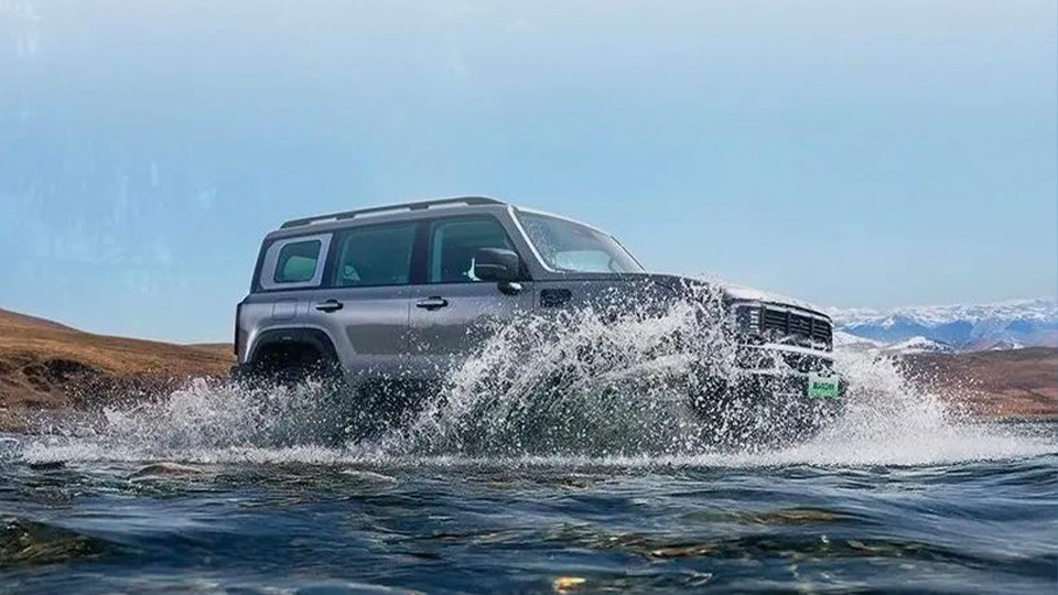 雨?雨?雨?下不停，北汽集團勇闖雨季挑戰賽！